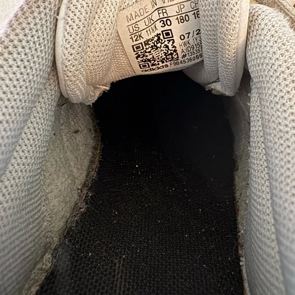 Adidas Court Sneakers - Picture 6 of 7